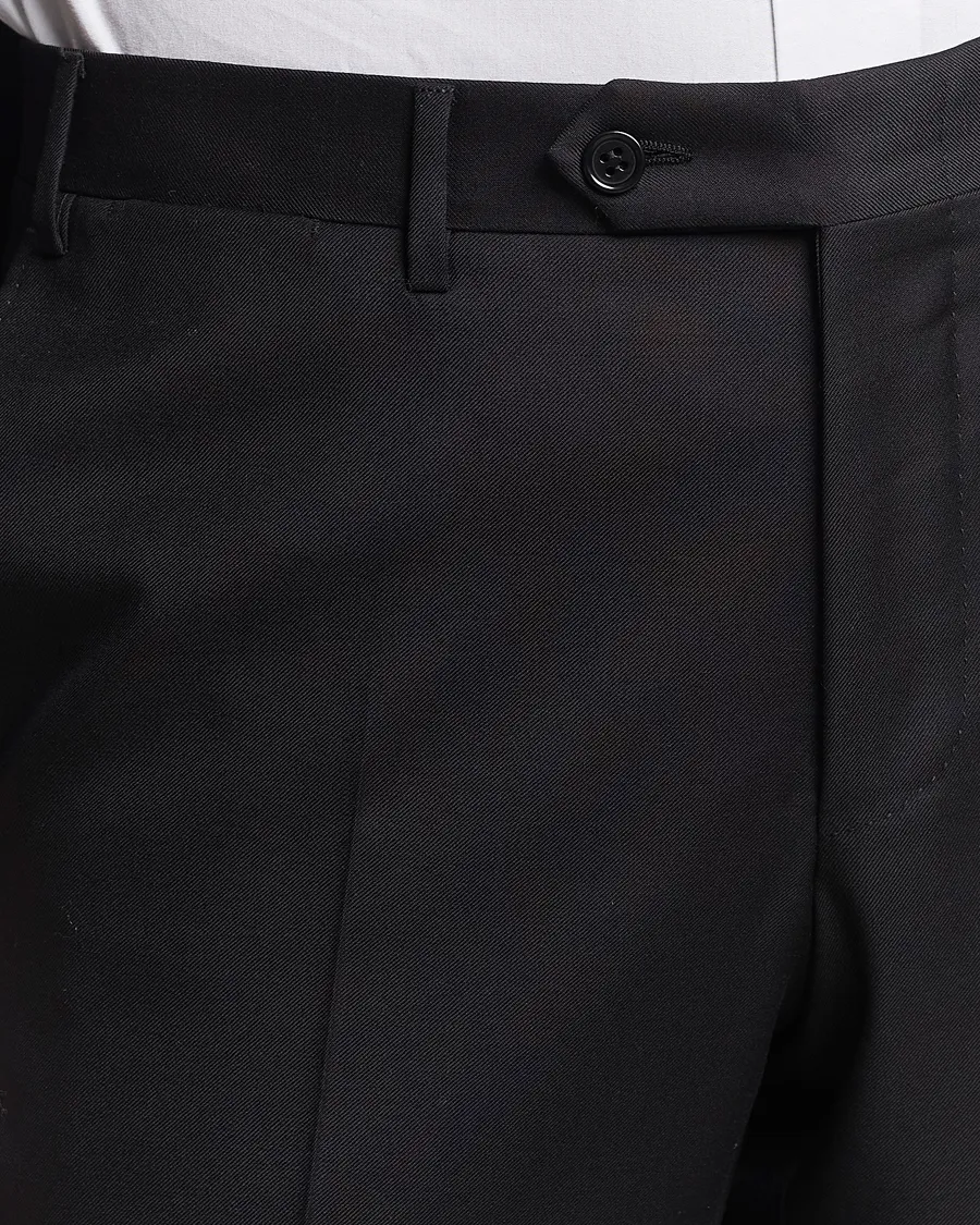 Canali Super 130s Wool Capri Suit Black