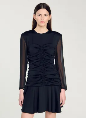 SANDRO Vestido recto corto con cuello redondo en negro